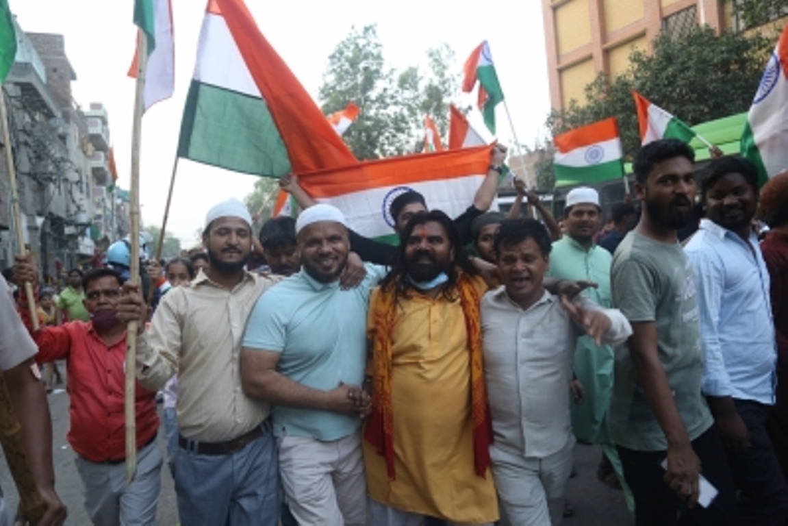 Hindus, Muslims take out Tiranga Yatra in riot-hit Jahangirpuri 