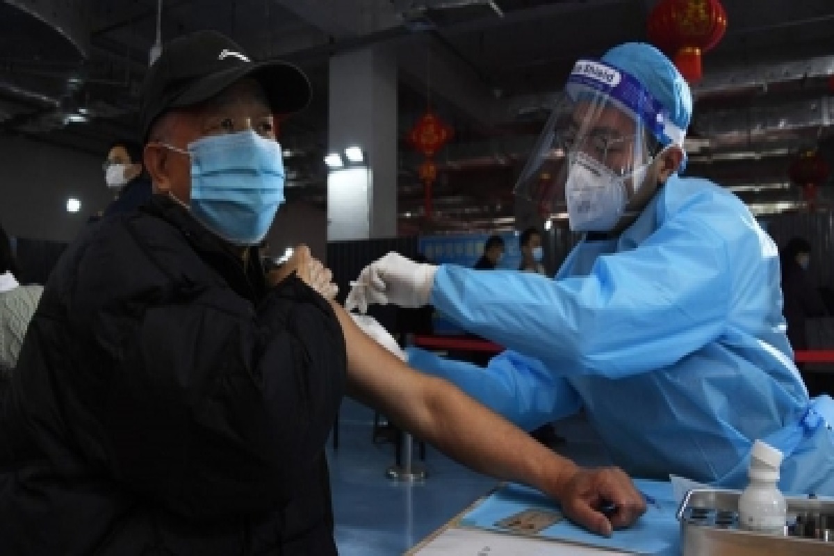 Deaths in Shanghai spark concern over vaccination rate among elderly