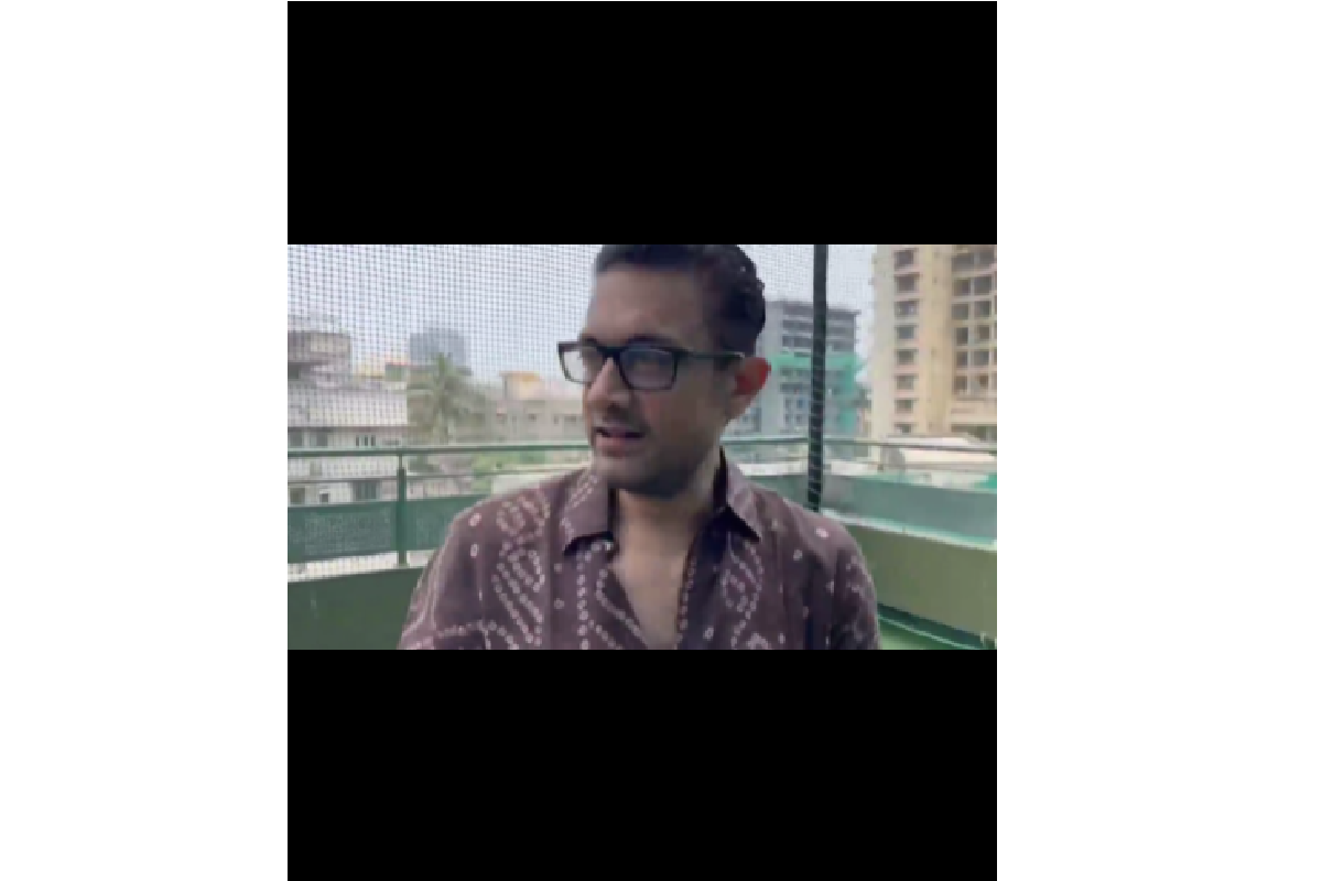 Aamir Khan drops another video teasing fans about his ‘kahaani’!