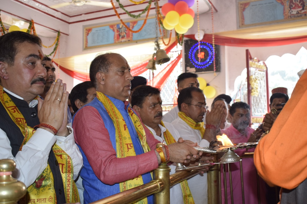 Jai Ram visits Radha Soami Satsang Beas Centre at Paraur
