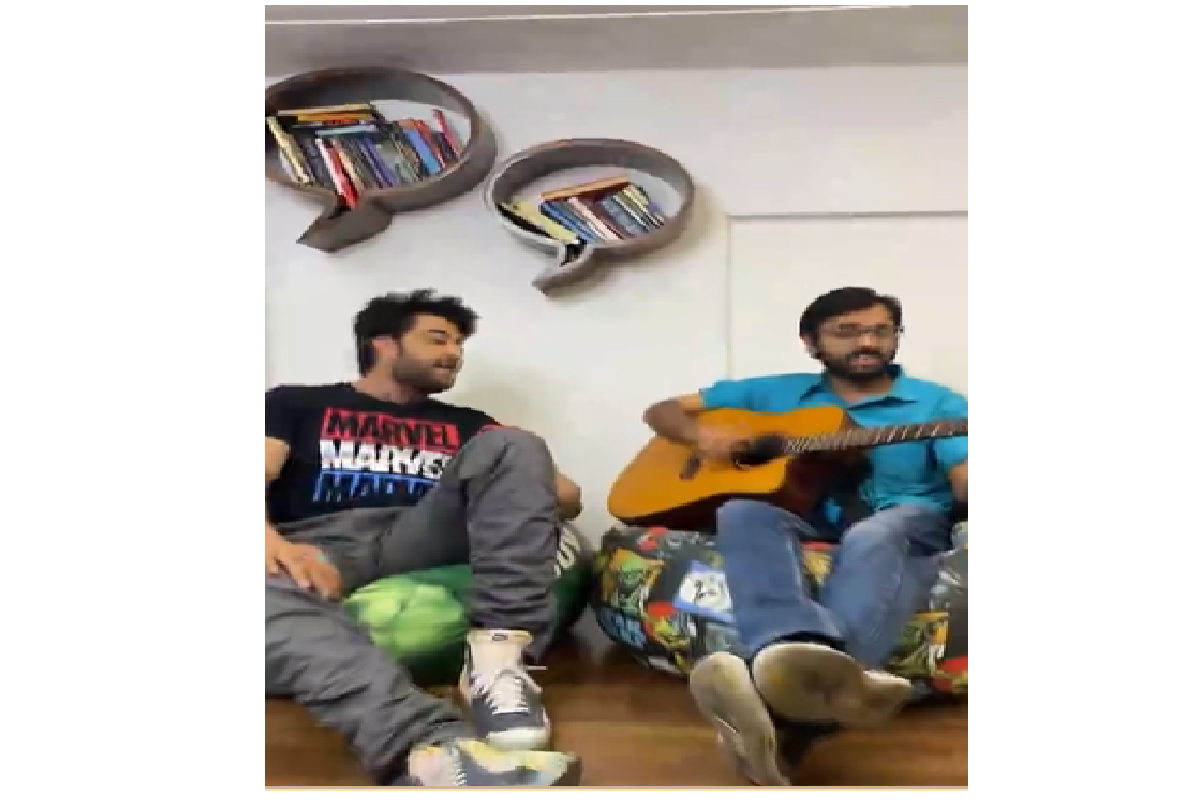 Maniesh Paul presents the face behind Chand Baliya for the first time ever, welcoming Aditya A on his podcast