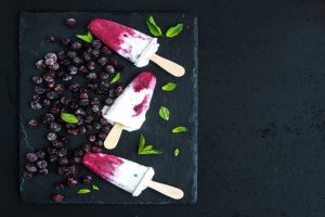 Enjoy the summer heat with the Blueberry ice cream recipe