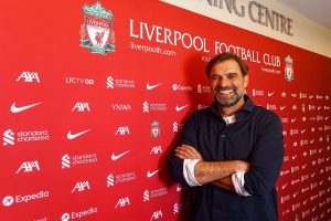 Liverpool boss Jurgen Klopp signs contract extension until 2026