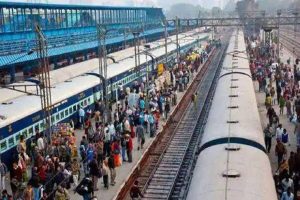 Train services resume at Bandel ahead of time