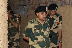 ADG BSF takes stock of security situation along LOC
