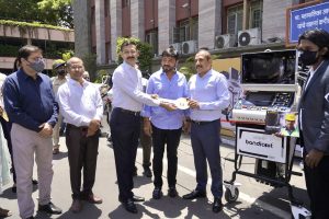 Pune Municipal Corp introduces robots to clean manholes