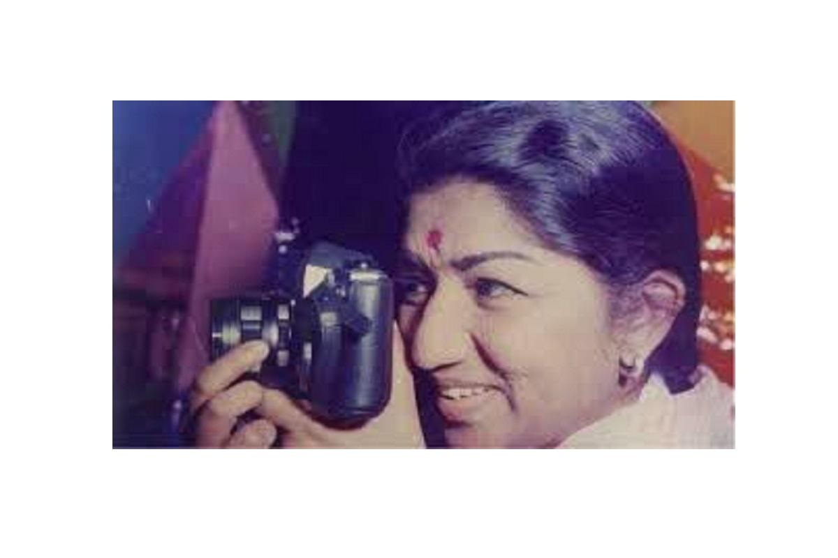 'Lata Mangeshkar had an interest in photography': Sonu Nigam about Lata Ji's love for capturing photos
