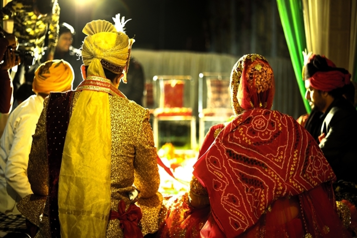 92% of Indian youth believe that it is normal not to use husband’s surname: Report
