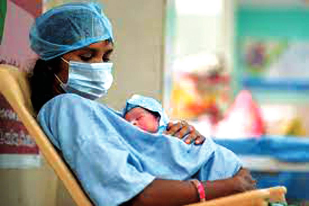 Odisha: Pediatricians battle it out to save premature baby