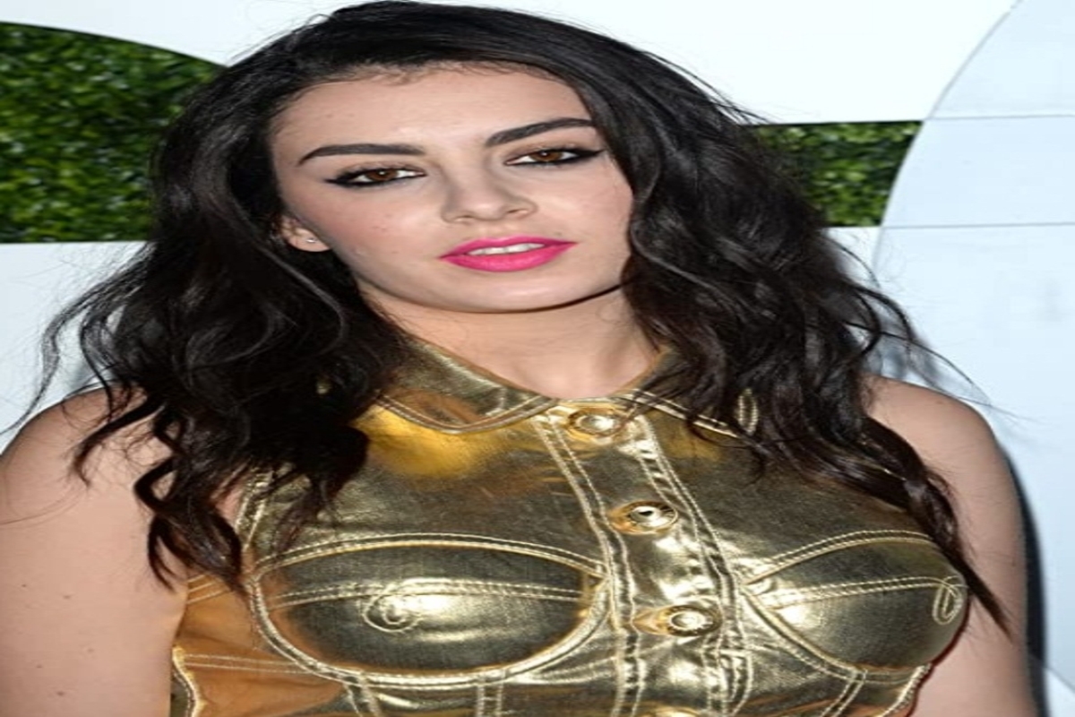 Charli XCX dishes on ’80s music’s influence on her new album ‘Crash’