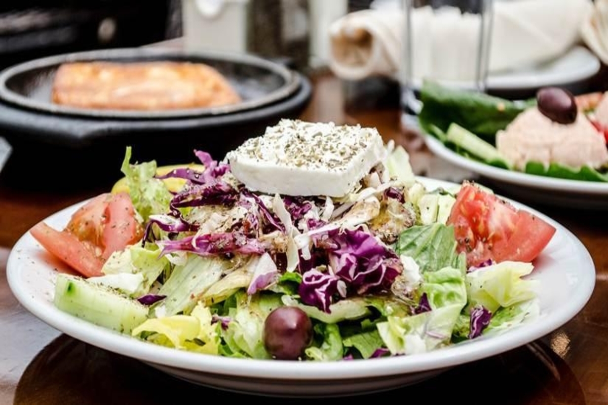 Enjoy healthy and crunchy salads