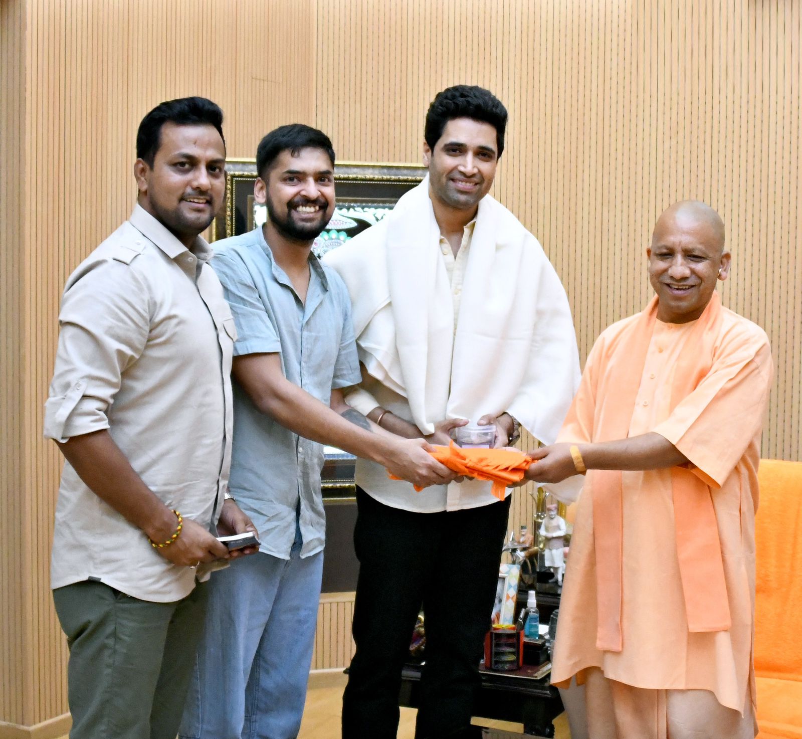 CM Yogi congratulates Major Unnikrishnan’s parents for 'Major' success