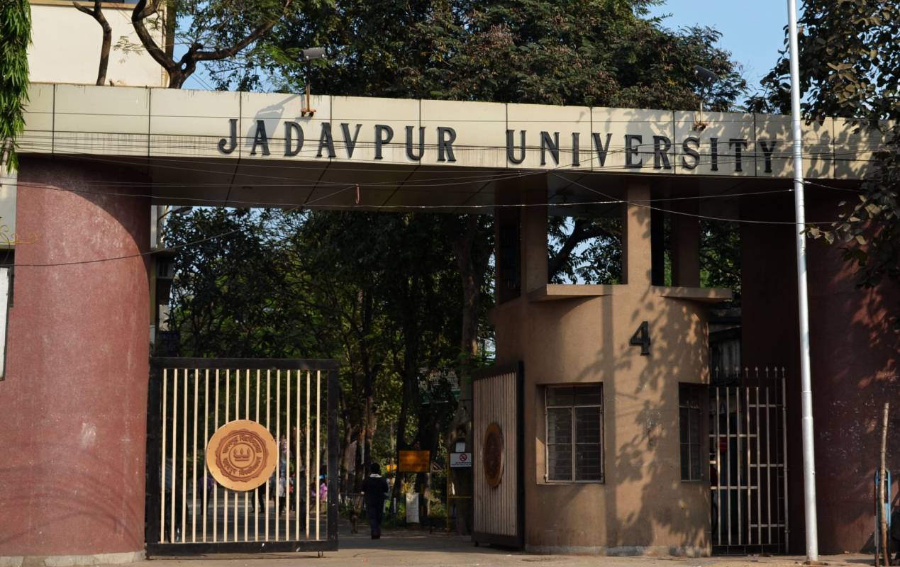 UGCdelegationatJadavpurUniversity: Campus security under lens