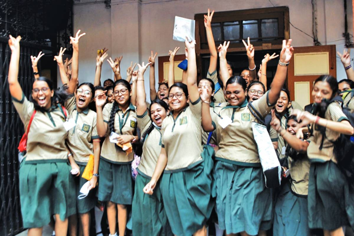 Boys outperform girls in Madhyamik exams