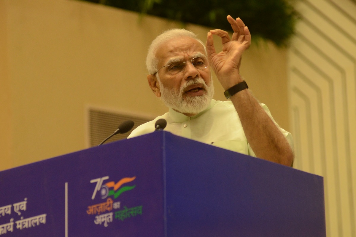 Indians coming out of deprivation mentality & dreaming big: PM