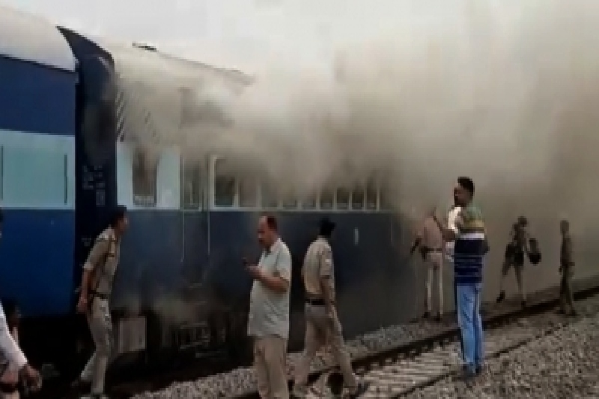 Train vandalised, rail property damaged in UP’s Ballia