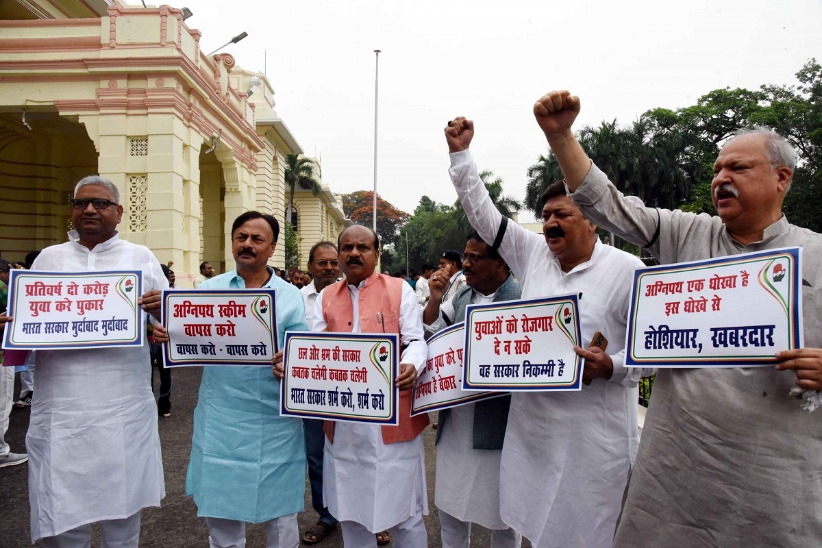 Oppn parties stage walkout in Bihar Assembly over Agnipath scheme