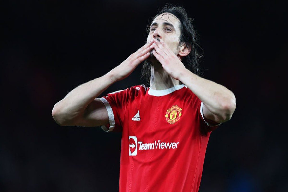Manchester United releases 11 players, Cavani, Pogba among those leaving club