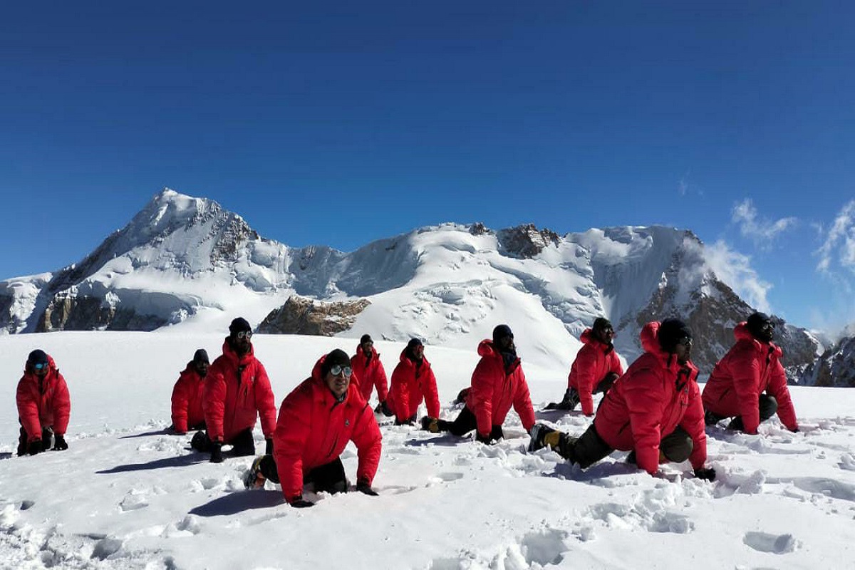 ITBP jawans practice yoga at high-altitude in Himachal Pradesh