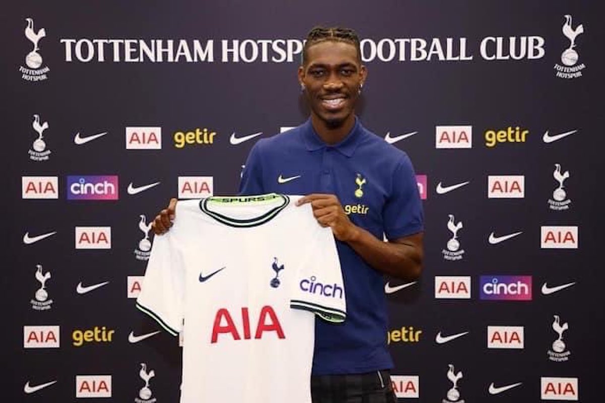 Premier League: Tottenham Hotspur sign Yves Bissouma from Brighton