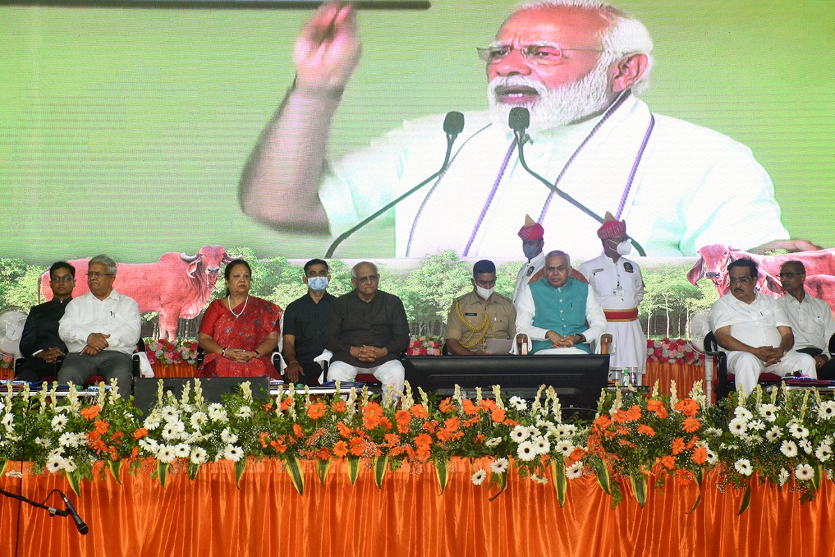 ‘Surat Model’ of natural farming can become model for entire country: PM