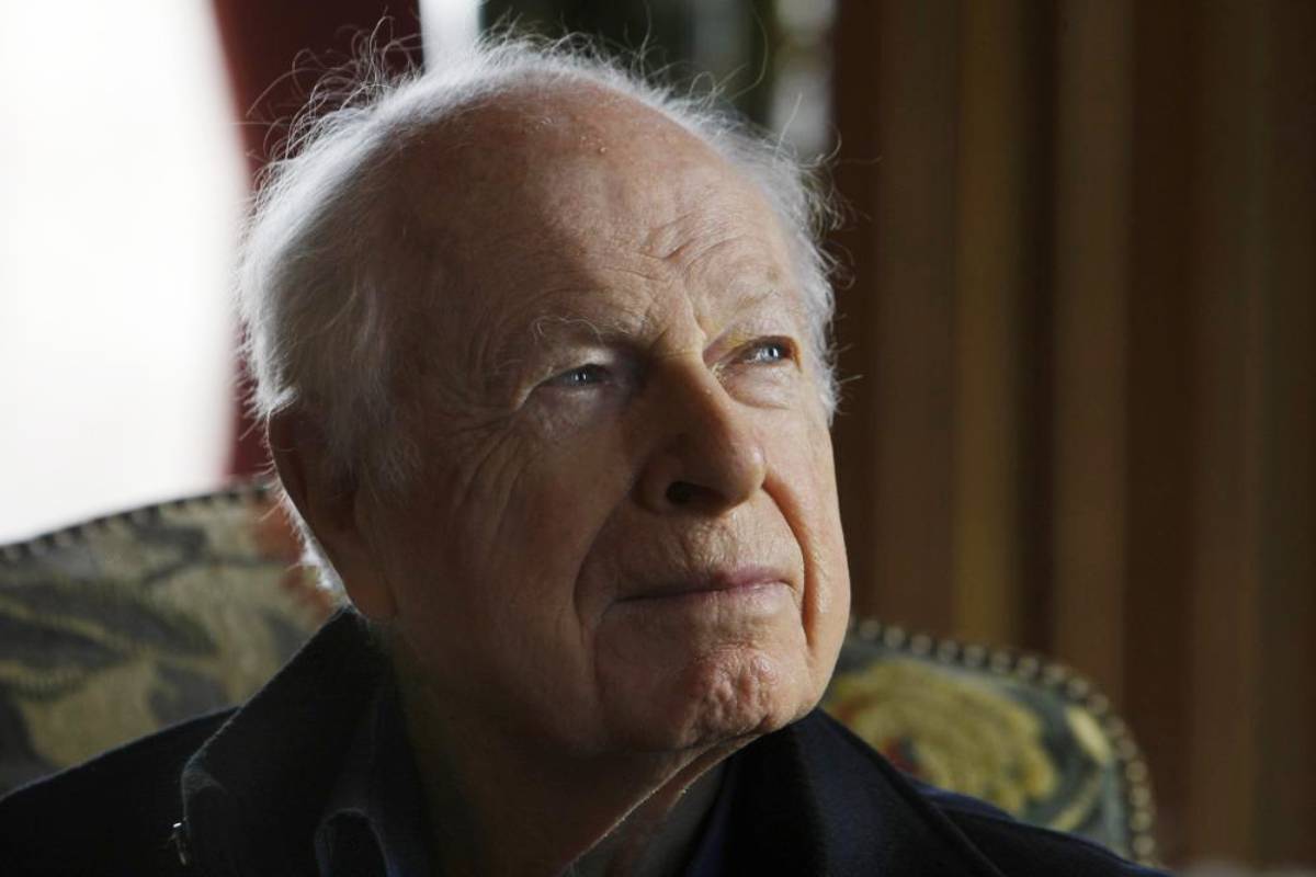 British theatre, film director Peter Brook dies at age 97