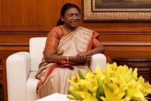 Murmu visits Tripura, seeks support for her Presidential candidature