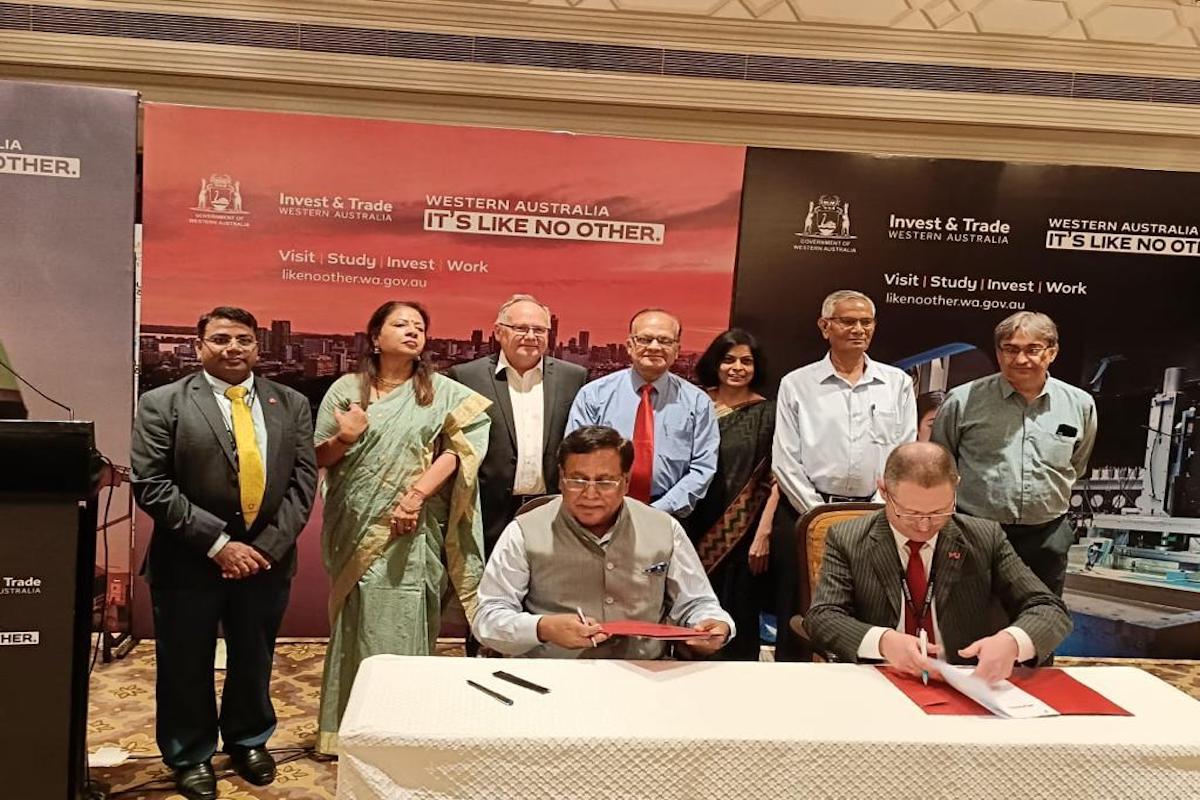 IP University  signs a MoU with Murdoch University of Australia