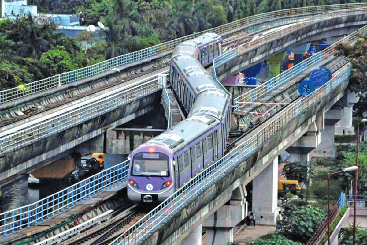 9 pc jump in smart card users on Metro trains