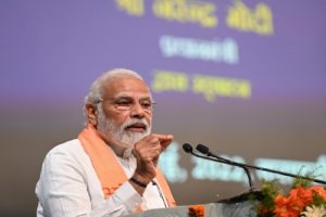 PM Modi calls Tiranga Shikara rally at Dal Lake a “wonderful collective effort”
