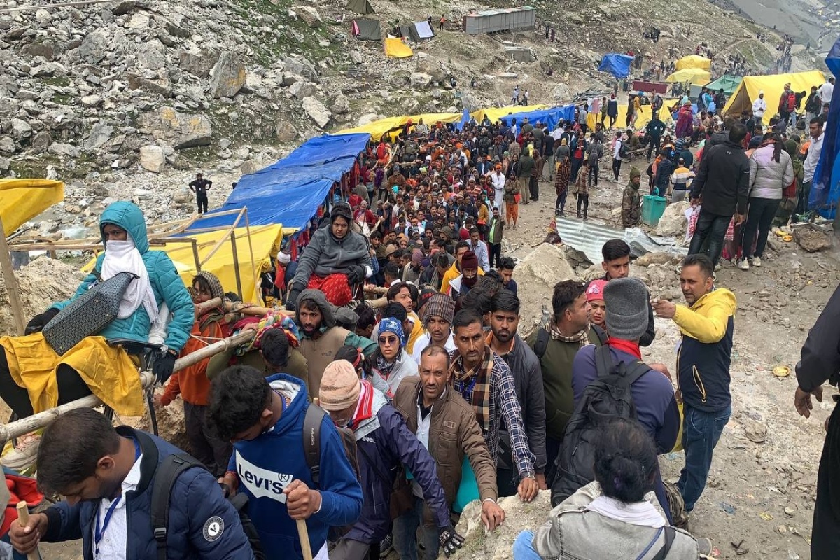 Over 18,000 devotees visit Amarnath cave shrine on 5th day