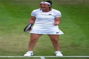 Wimbledon 2022: Ons Jabeur blazes trail into final with win over Tatjana Maria