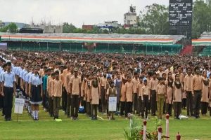 1 cr students sing patriotic songs to set world record in Rajasthan