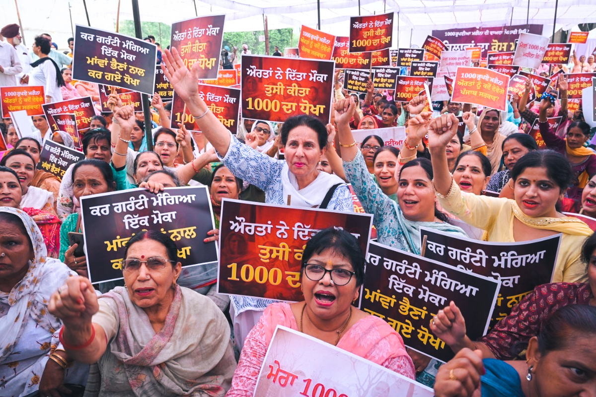 AAP cheated Punjab women by not keeping Rs 1,000 promise: Preneet Kaur