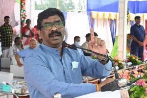 Relief for Jharkhand CM, SC sets aside HC order in a mining lease case