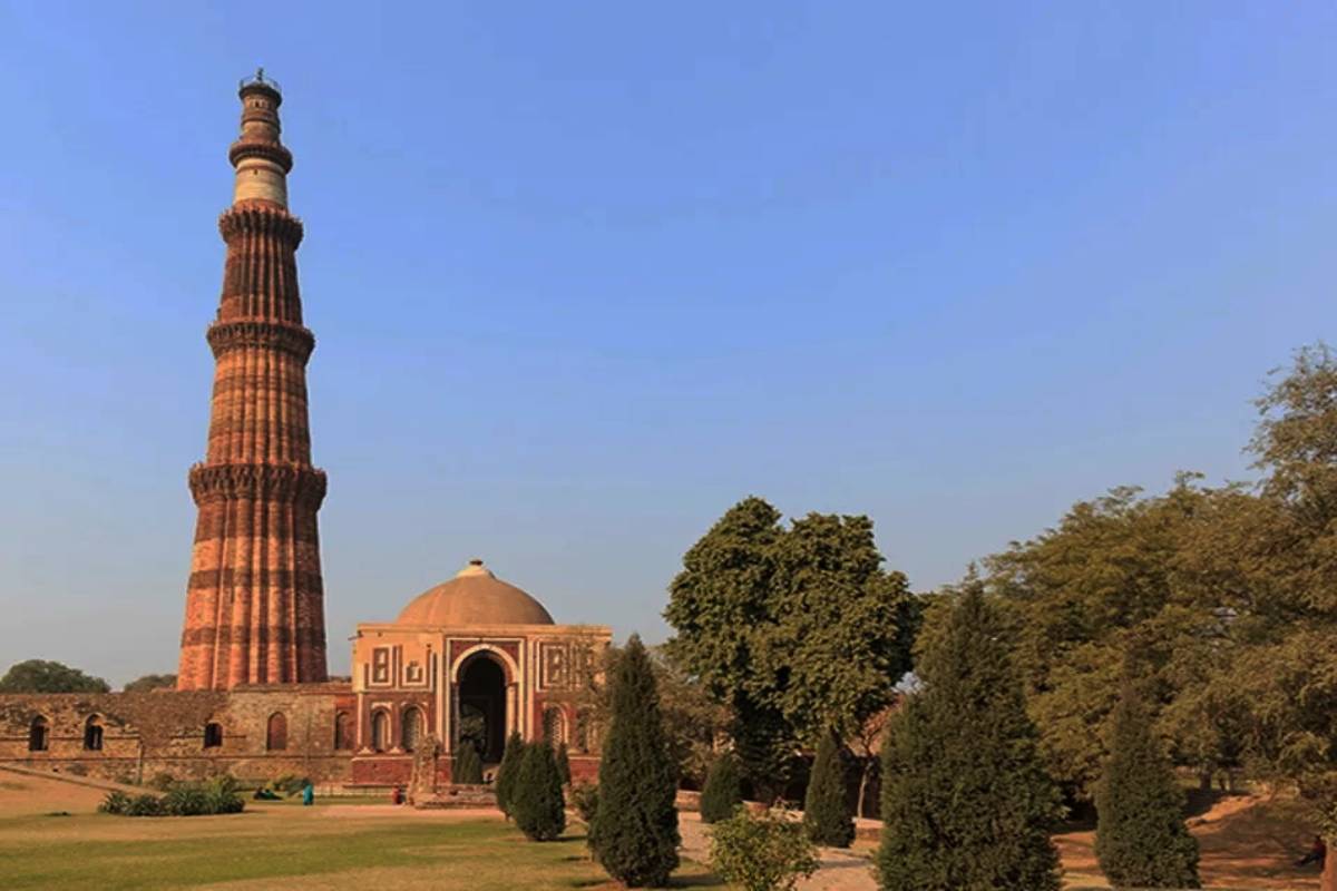 Qutub Minar row: ASI seeks dismissal of plea by ‘Agra royal family member’