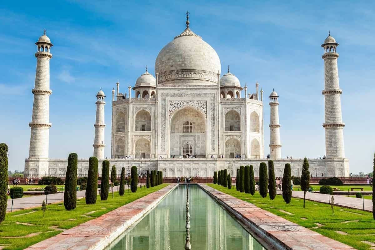 UP: Tourist from Argentina goes missing after testing positive for COVID at Taj Mahal