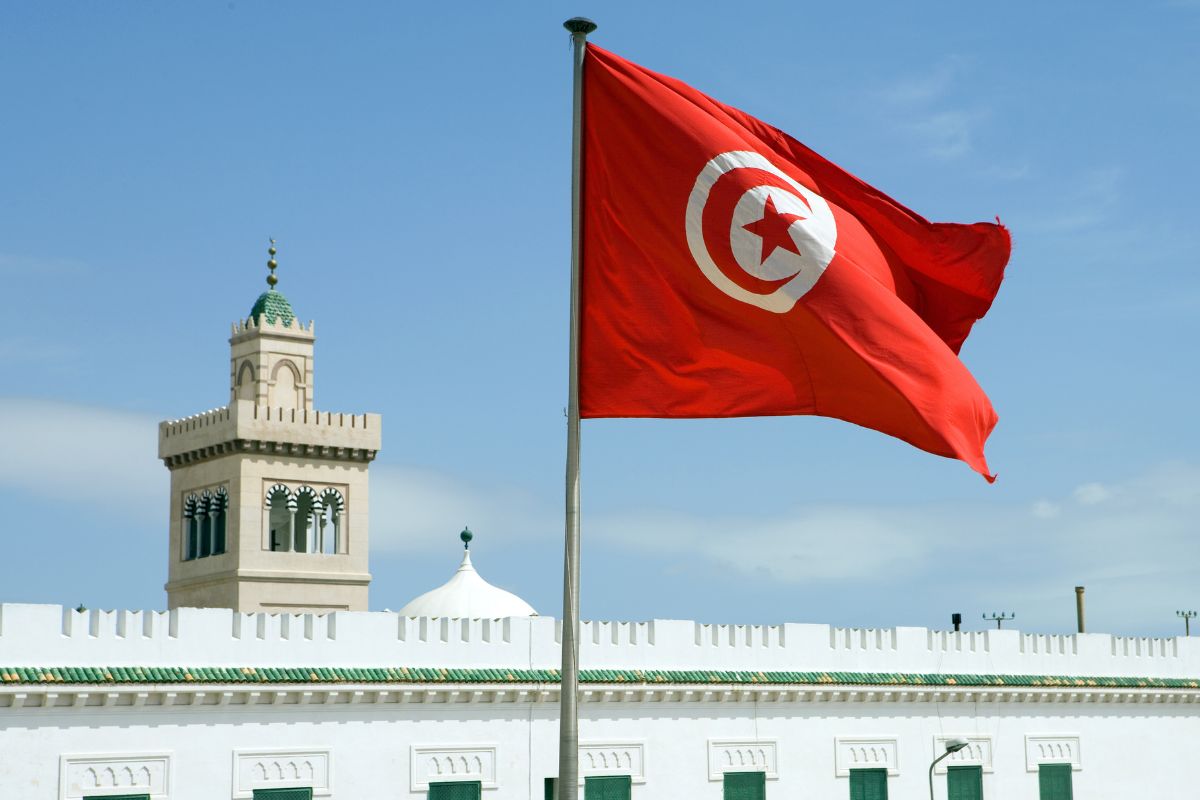 Monolithic Tunisia
