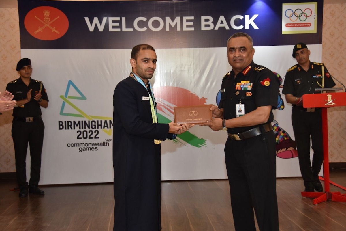 Army chief General Manoj Pande felicitates Commonwealth Games medal winners