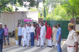RJD meeting begins at Rabri Devi’s Patna residence