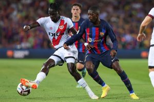 Rayo hold Barca in Camp Nou, while Villarreal off to a flier