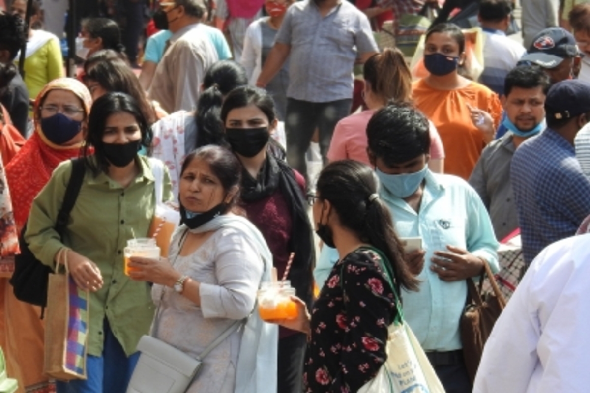 Delhi scraps Rs 500 fine for not wearing masks in public places