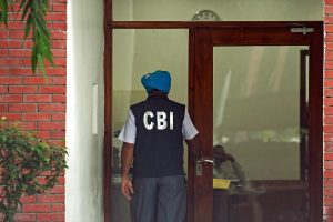 Cong silently supports CBI raid at Sisodia’s residence