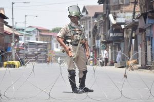 Hours before I-Day, two encounters break out in Kashmir
