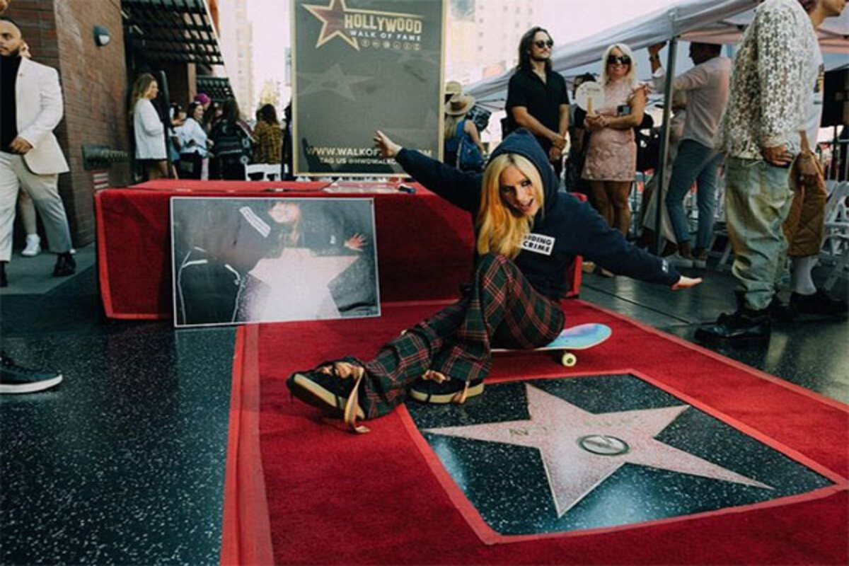 Avril Lavigne honoured with star on Hollywood Walk of Fame, says “feel very blessed and grateful”