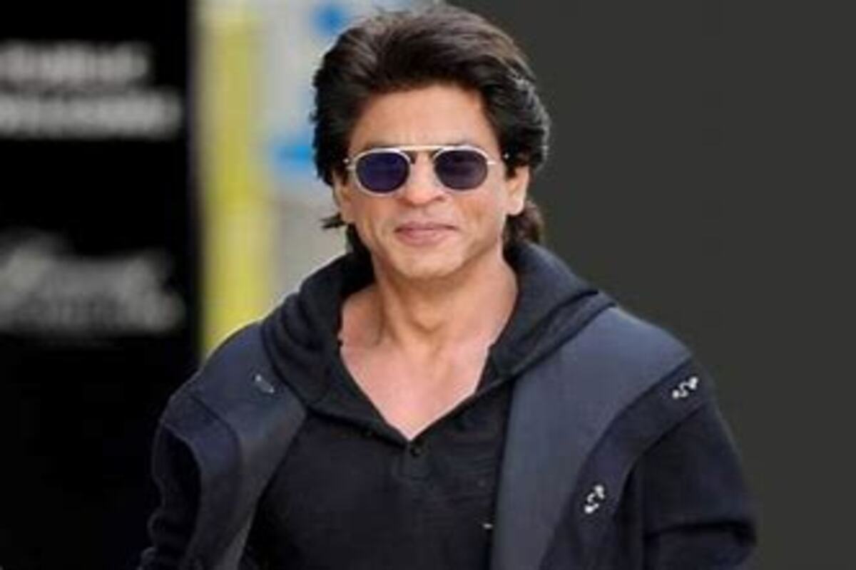 Shah Rukh Khan, Burj Khalifa, SRK fans, Shah Rukh Khan movies, Shah Rukh Khan songs, srk movies, srk song, romance king, king khan movies, king khan, dubhai, bruj khalifa