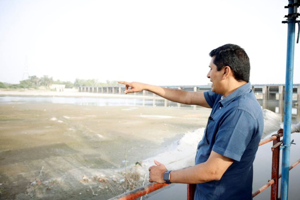 DJB to construct artificial ponds for idols’ immersion
