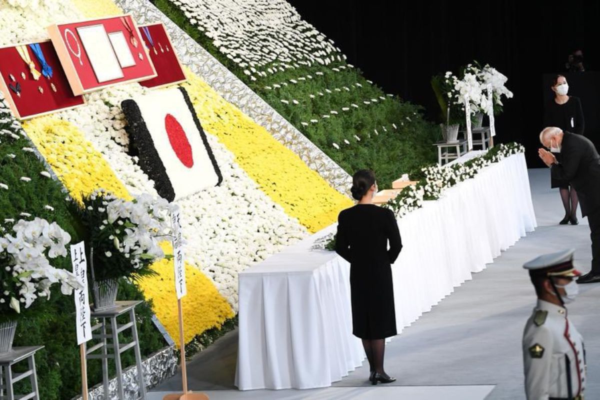 PM Modi pays final tribute to former Japanese PM Abe in Tokyo