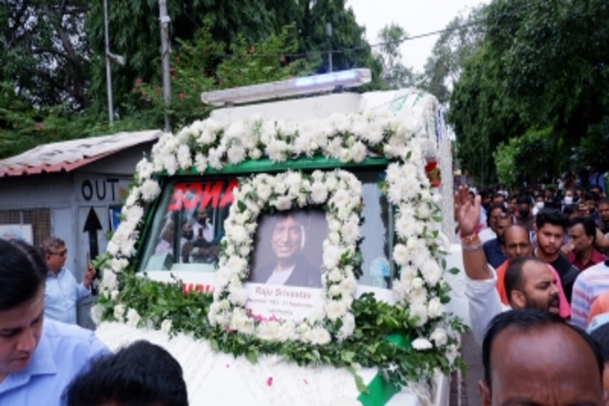 Raju Srivastava cremated, Ayushmaan, last rites, Raju Srivastava, comedian Raju Srivastava