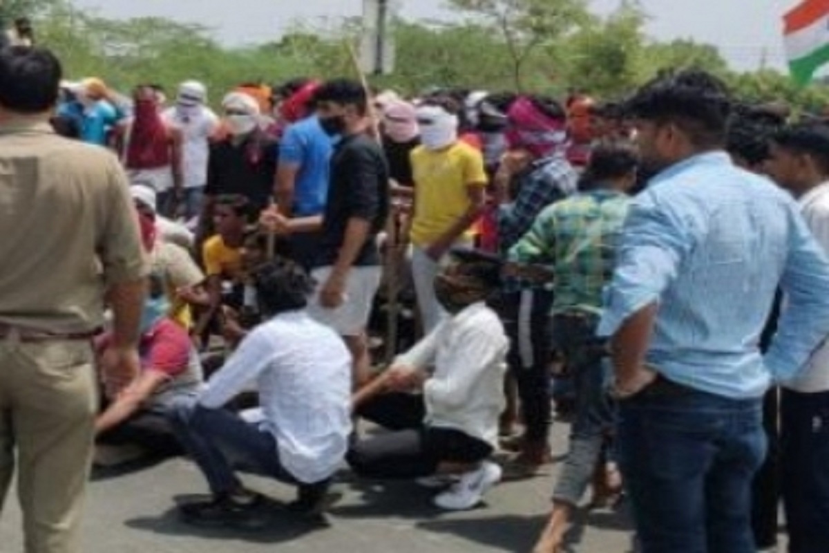 Protesters block Sikar, Ajmer-Delhi highway for hours